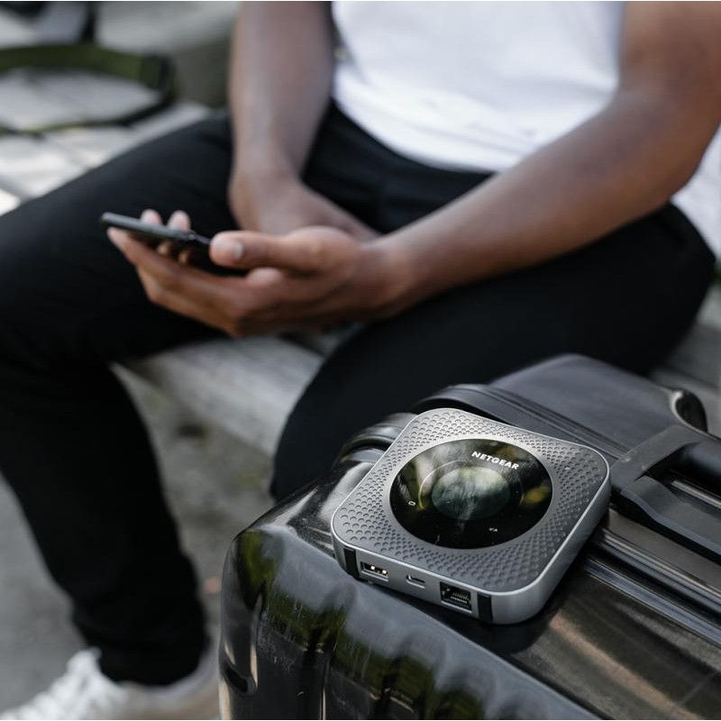 NETGEAR Routeur mobile Nighthawk® M1 · Modem Routeur · Informat Systems Strasbourg (image 10)